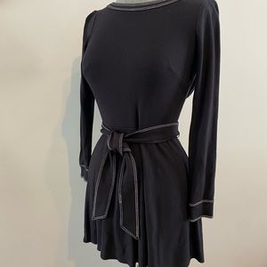 Mini long sleeve black dresss